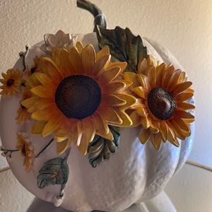 Sunflower Pumpkin Decor